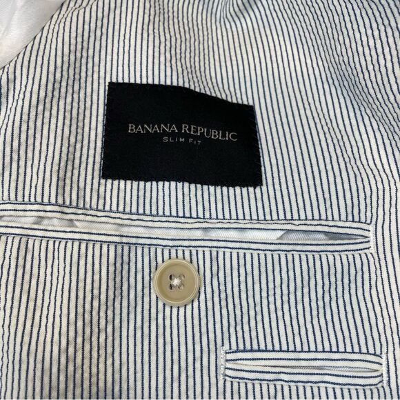 Banana Republic Women's Seersucker Blazer navy and white striped size 38S (M) - Picture 8 of 13